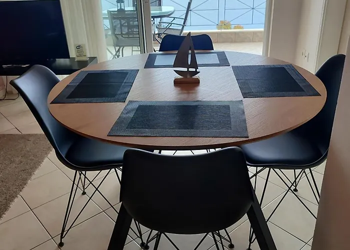 Sea And Sky Infinity Blue Апартаменты *